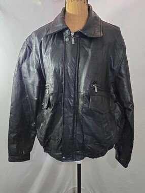 Men's Black Leather Bomber Jacket - Timeless Zip Front
